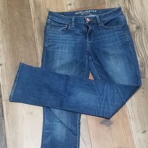 LONG!! American Eagle Jeans